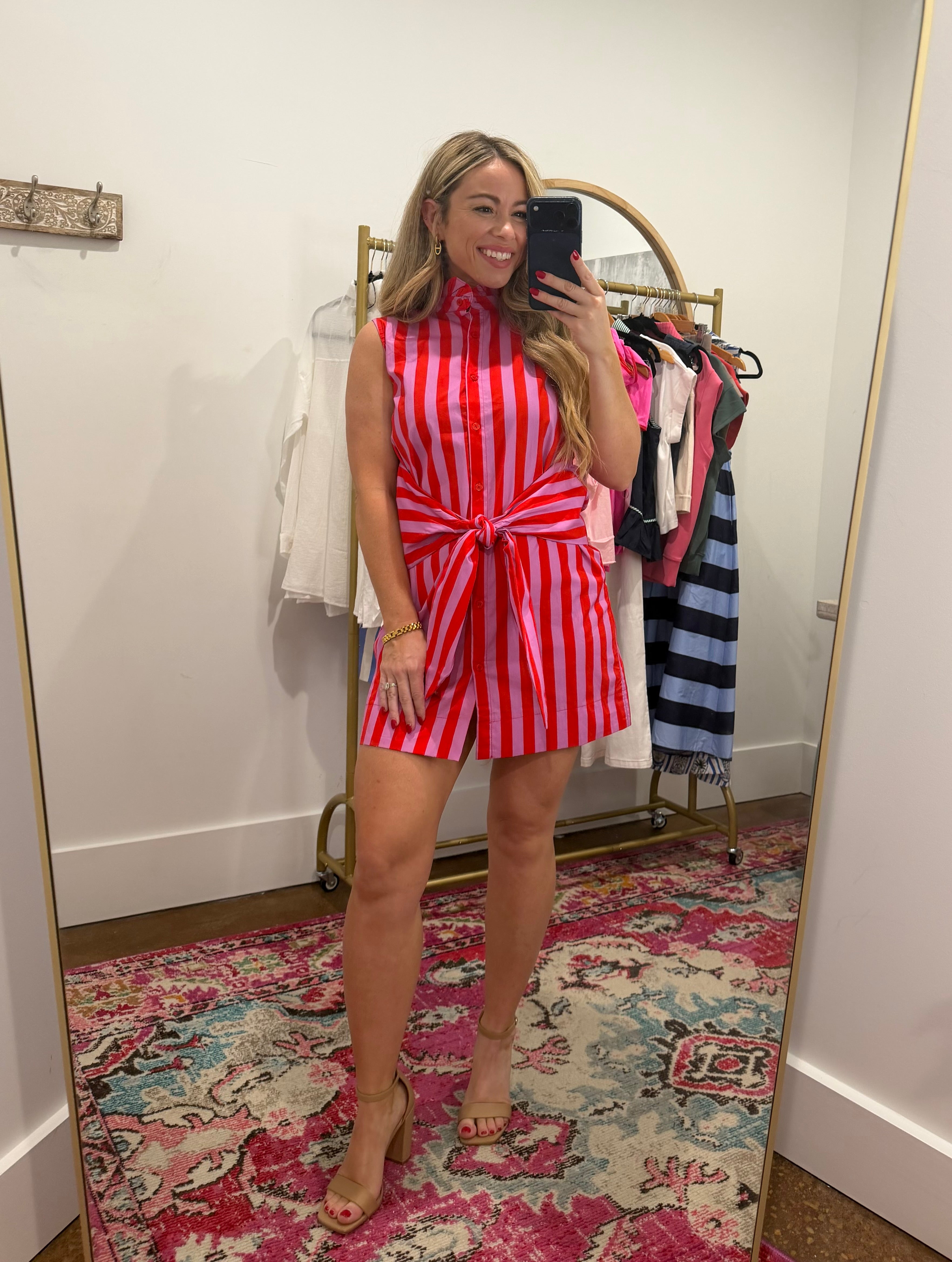 Dresses/Sets