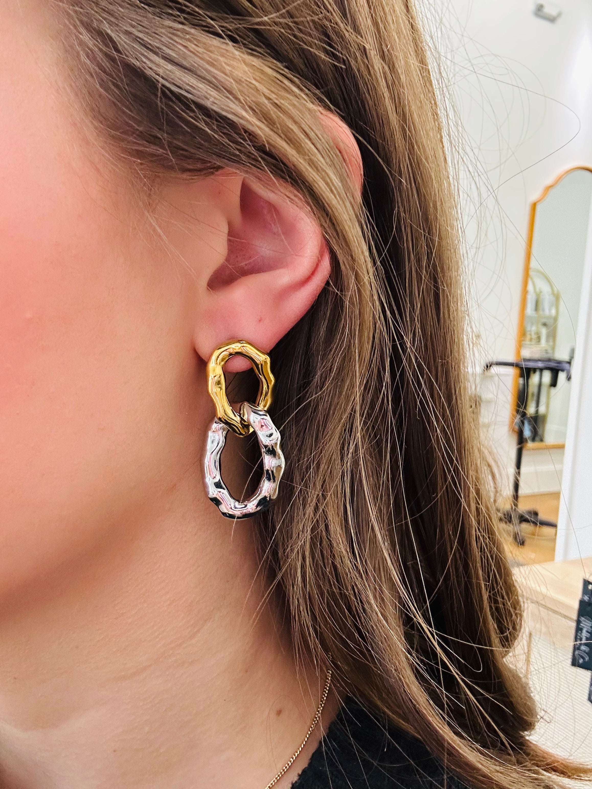 The Chic-City Earrings