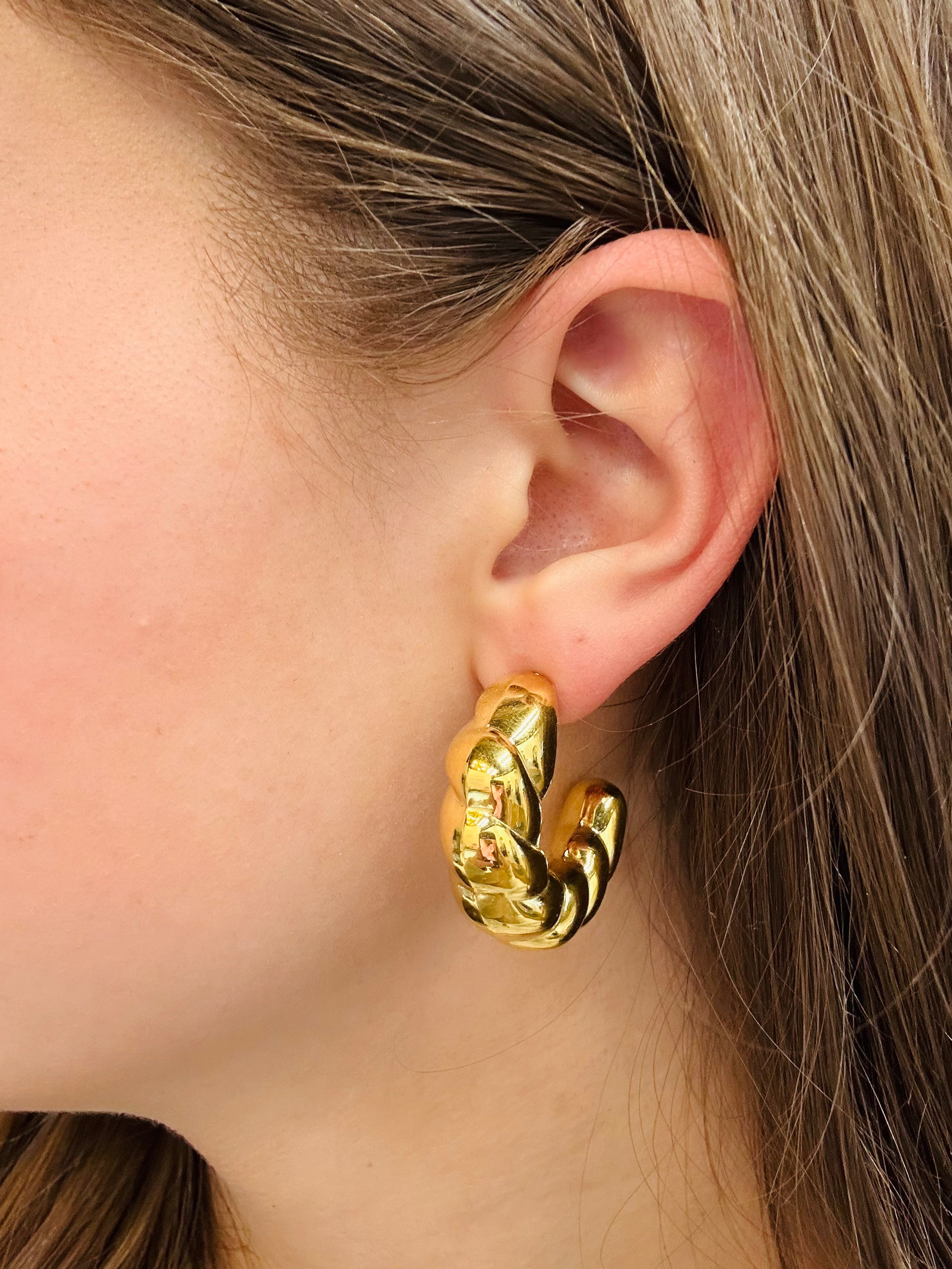 Uptown Twist Hoops