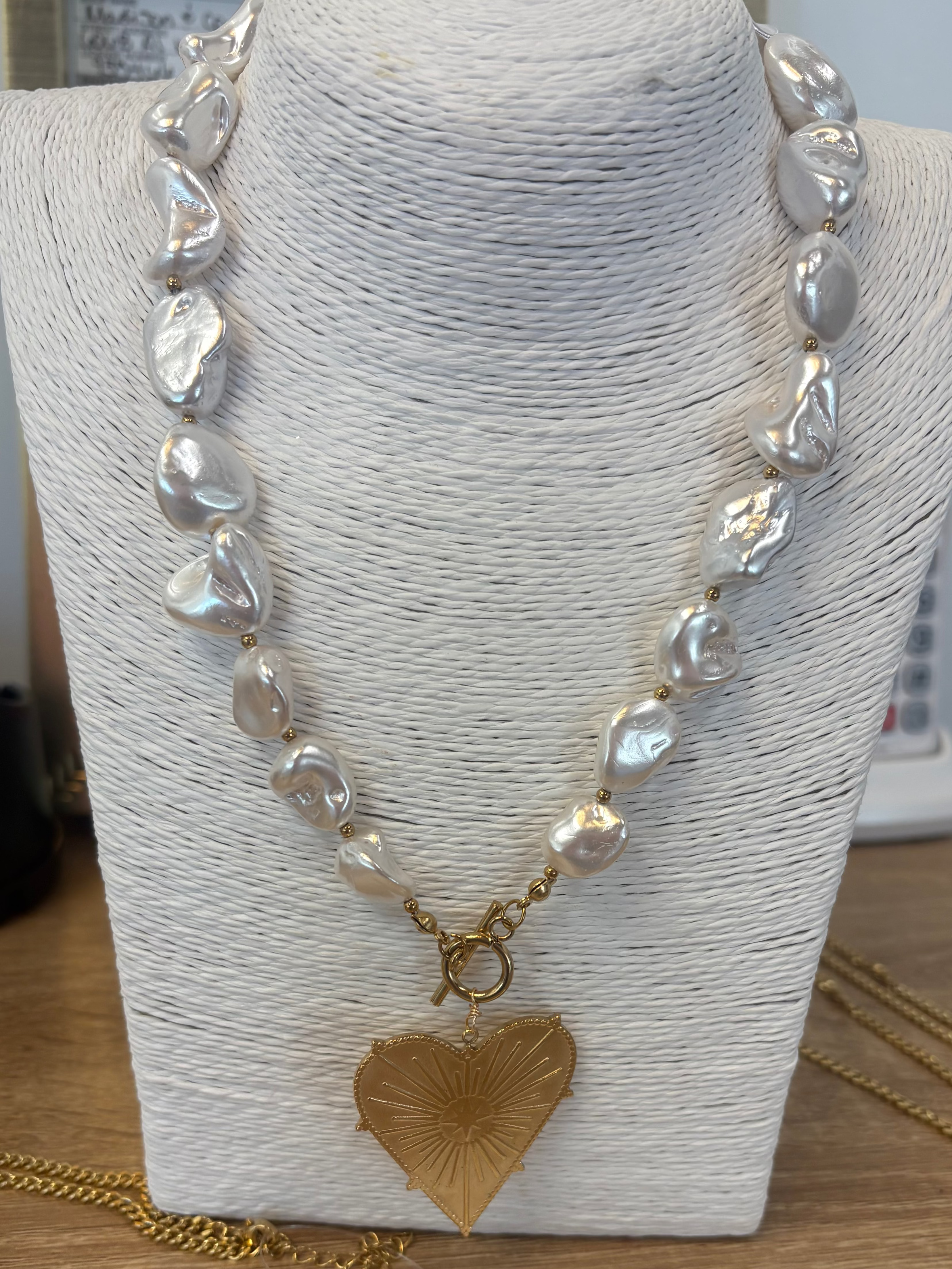 Sunburst Heart Strand